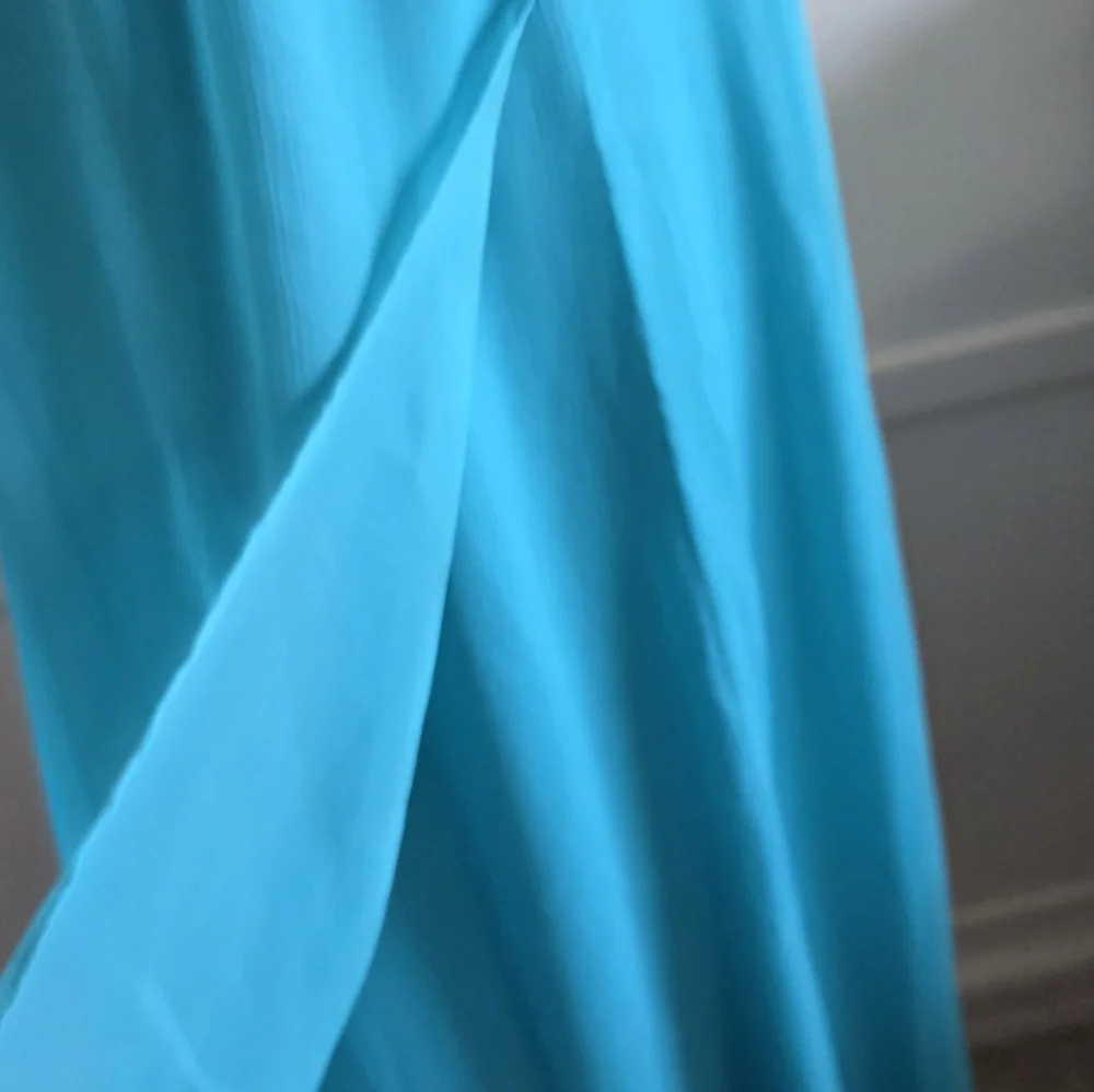 Elegant Turquoise Embellished Dress Size 16W - Picture 7 of 9